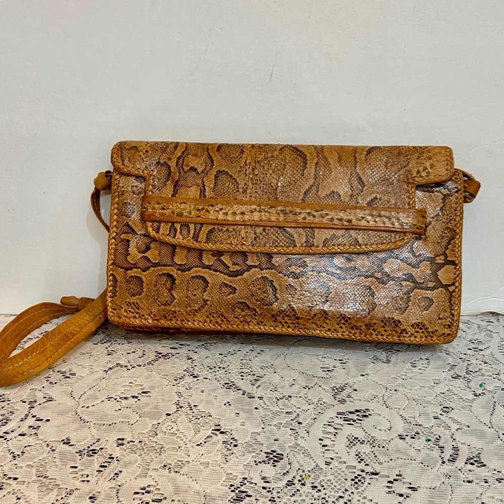 Vintage, Genuine Snakeskin Shoulder Bag 11in L x 6in H, x 3In
